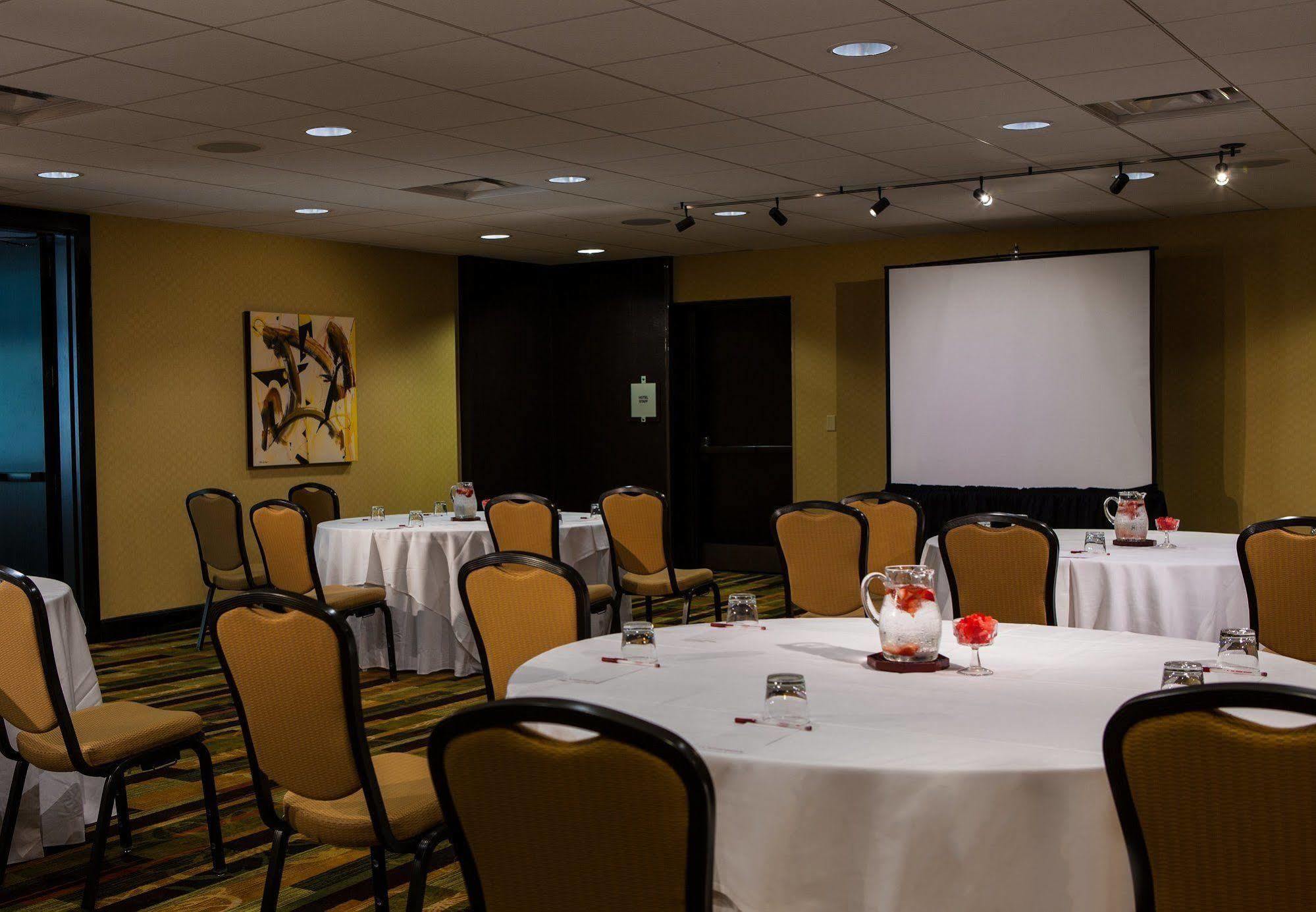 Greensboro-High Point Marriott Airport Eksteriør billede